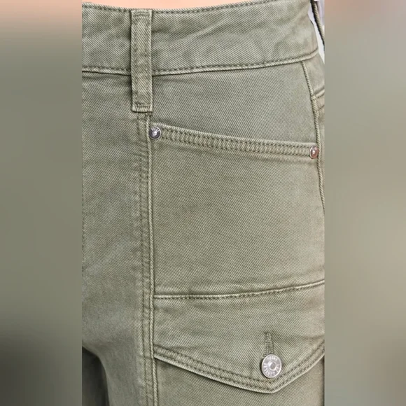 Paige Alexis Cargo High Rise Barrel Leg Jean In Ivy Green. NWT. Size 28 - Picture 10 of 10